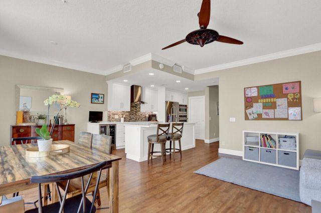 133 Farmingdale Drive, Jupiter, FL 33458