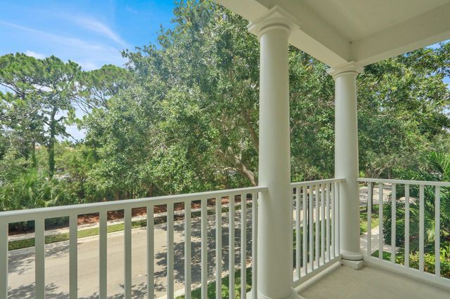 133 Farmingdale Drive, Jupiter, FL 33458