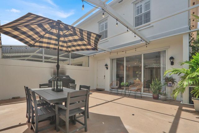 133 Farmingdale Drive, Jupiter, FL 33458
