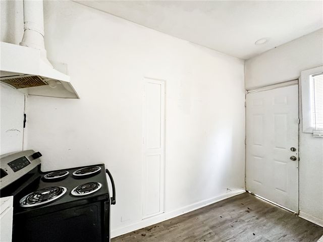 519 S Carancahua St, Corpus Christi, TX 78401