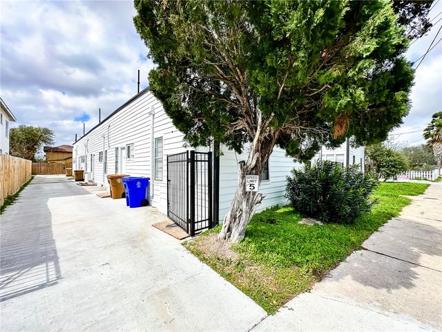 519 S Carancahua St, Corpus Christi, TX 78401