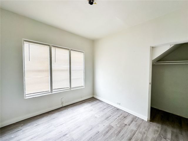 519 S Carancahua St, Corpus Christi, TX 78401