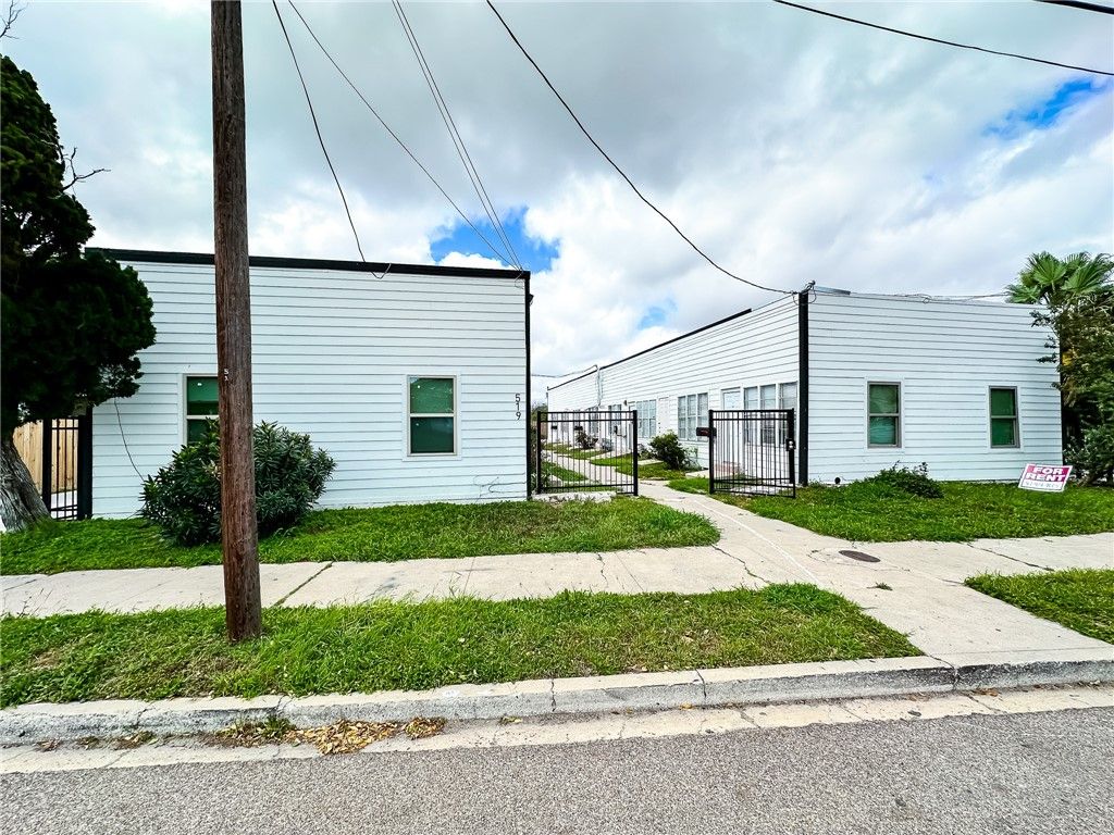 519 S Carancahua St, Corpus Christi, TX 78401