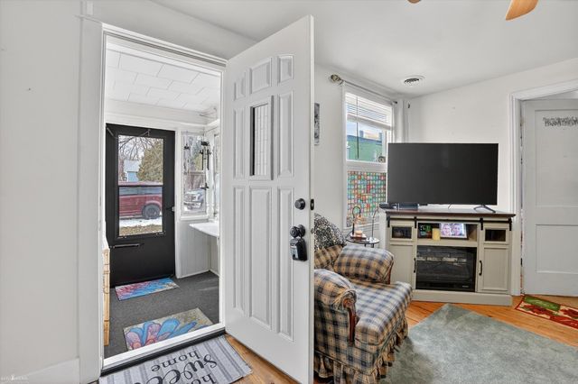 134 Prairie Street, Lyons, MI 48851