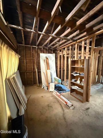 267 Broadway, Menands, NY 12204