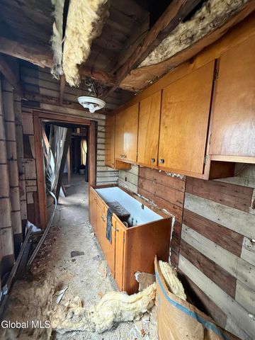 267 Broadway, Menands, NY 12204