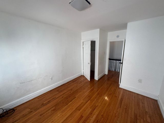 68 DANFORTH AVE, Jc, Greenville, NJ 07304