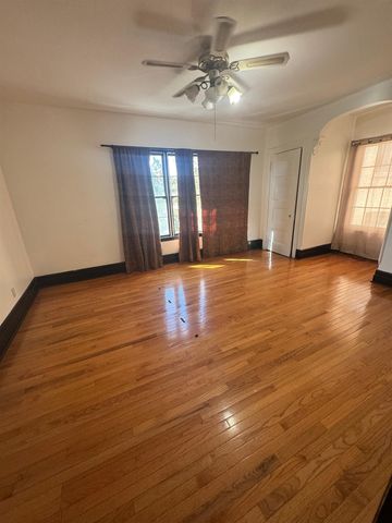 68 DANFORTH AVE, Jc, Greenville, NJ 07304