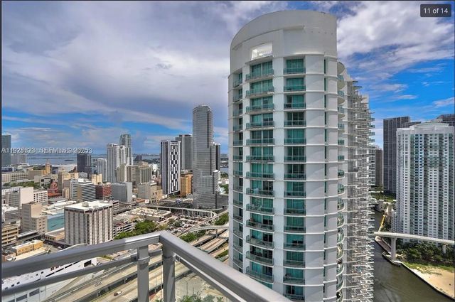 90 SW 3rd St 3604, Miami, FL 33130