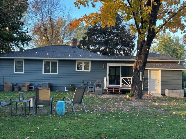 548 W 4th Street, New Richmond, WI 54017