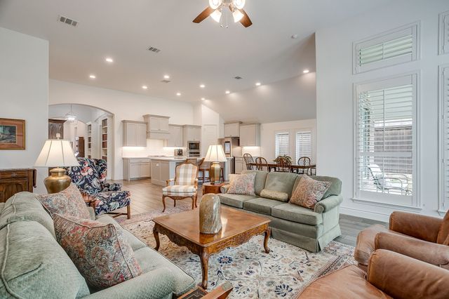 5705 Pope Creek Road, Fort Worth, TX 76126