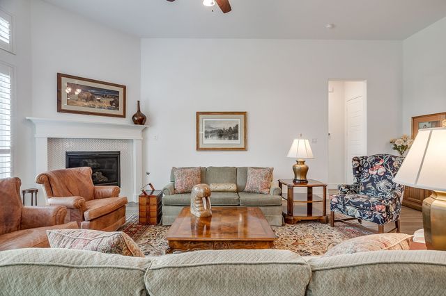 5705 Pope Creek Road, Fort Worth, TX 76126