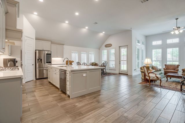 5705 Pope Creek Road, Fort Worth, TX 76126