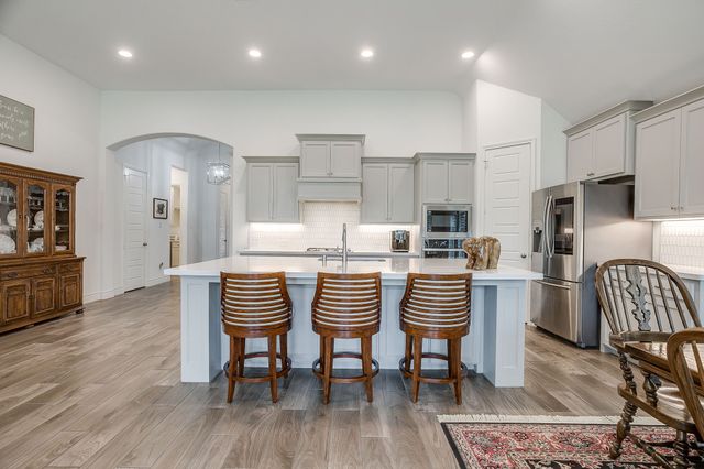 5705 Pope Creek Road, Fort Worth, TX 76126