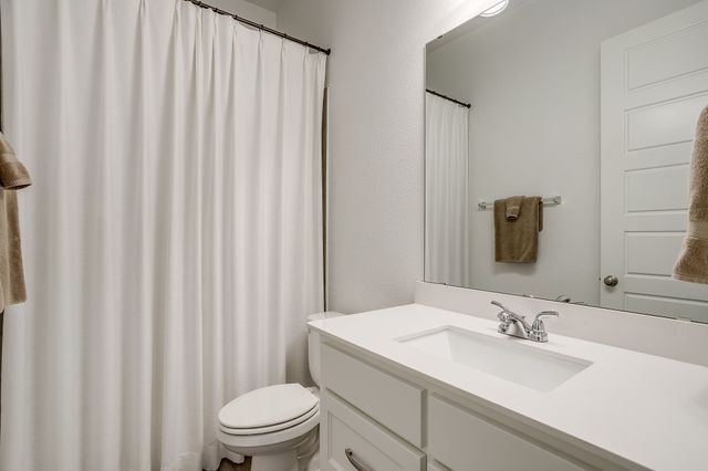 5705 Pope Creek Road, Fort Worth, TX 76126