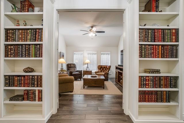 5705 Pope Creek Road, Fort Worth, TX 76126