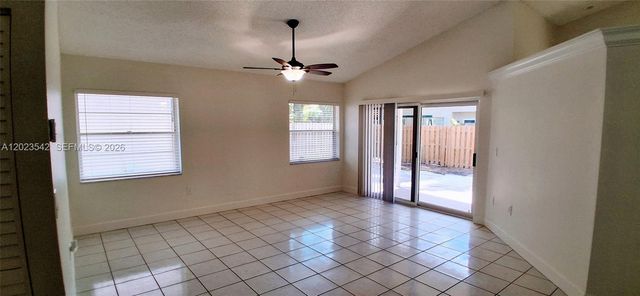 3277 NW 123rd Ave 1, Sunrise, FL 33323
