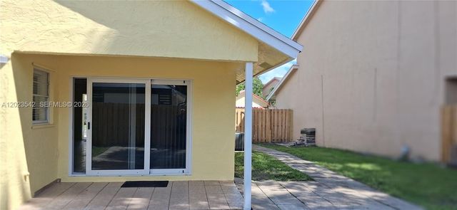 3277 NW 123rd Ave 1, Sunrise, FL 33323