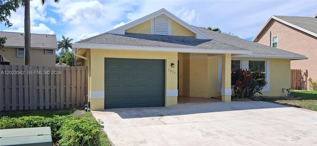 3277 NW 123rd Ave 1, Sunrise, FL 33323