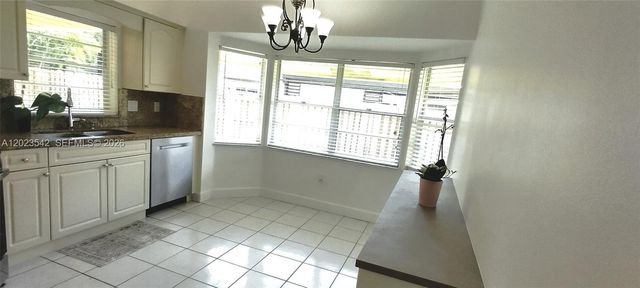 3277 NW 123rd Ave 1, Sunrise, FL 33323