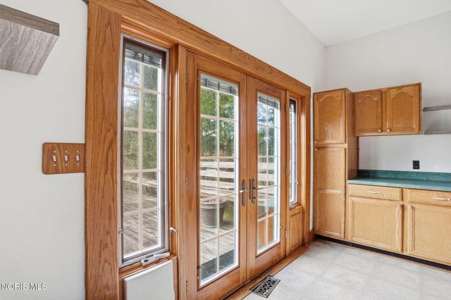 12609 County Road 216, Findlay, OH 45840