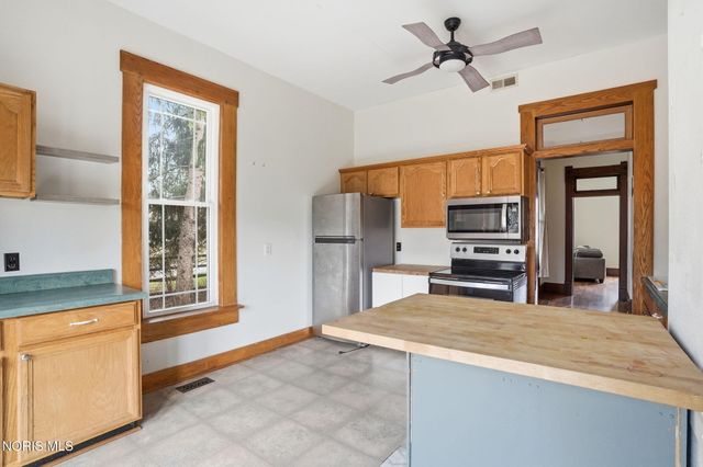 12609 County Road 216, Findlay, OH 45840