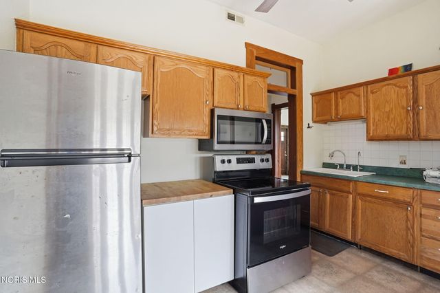 12609 County Road 216, Findlay, OH 45840