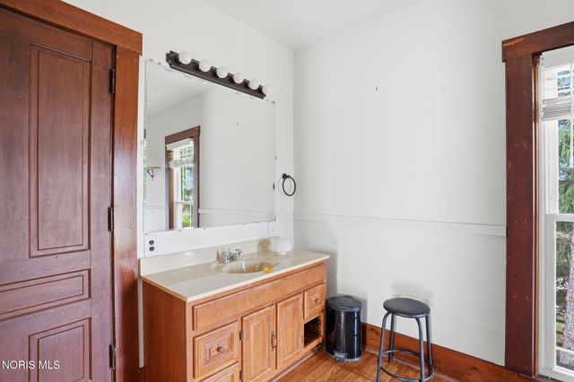 12609 County Road 216, Findlay, OH 45840