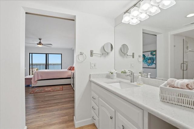 7300 SUN ISLAND DRIVE S 905, South Pasadena, FL 33707