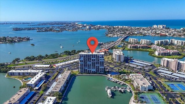 7300 SUN ISLAND DRIVE S 905, South Pasadena, FL 33707