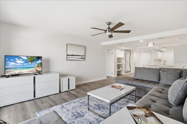 7300 SUN ISLAND DRIVE S 905, South Pasadena, FL 33707