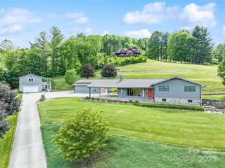 415 Crawford Road, Waynesville, NC 28785