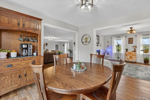 5640 Fowlerville Road, Fowlerville, MI 48836