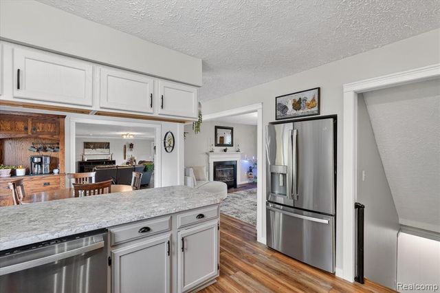 5640 Fowlerville Road, Fowlerville, MI 48836