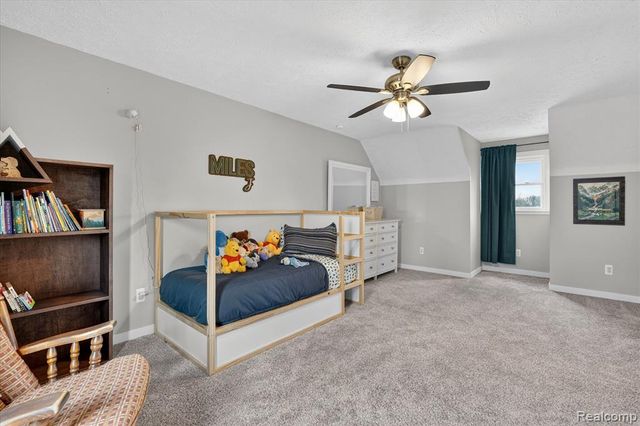 5640 Fowlerville Road, Fowlerville, MI 48836
