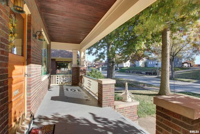 1717 JEFFERSON Street, Quincy, IL 62301