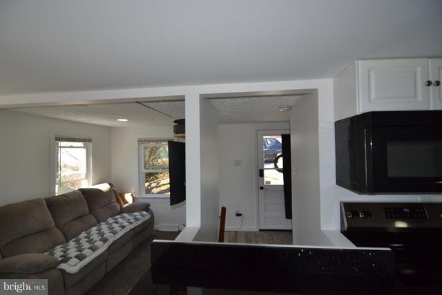 1410 W LOCUST ST, York, PA 17404