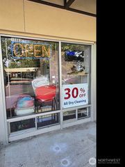 10605 NE 68th Street, Kirkland, WA 98033