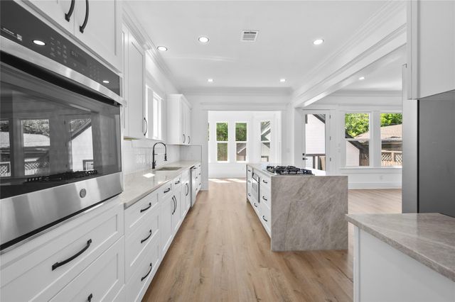 501D Cordell St Street, Houston, TX 77009