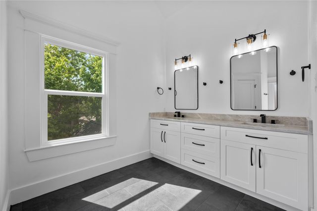 501D Cordell St Street, Houston, TX 77009