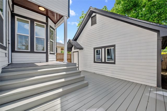 501D Cordell St Street, Houston, TX 77009