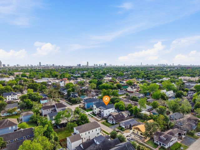 501D Cordell St Street, Houston, TX 77009