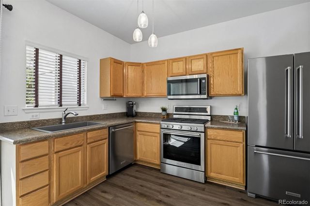 9653 W Chatfield Avenue B, Littleton, CO 80128
