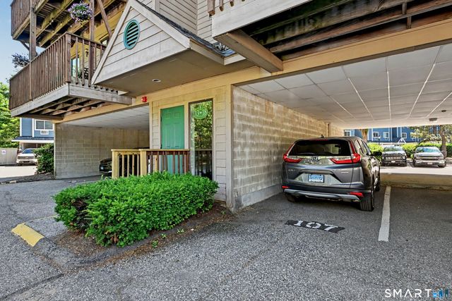 97 Richards Avenue F15, Norwalk, CT 06854