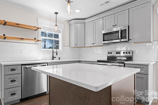228 Stratford Lane, Boone, NC 28607