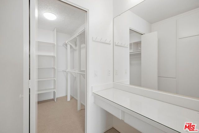 1340 S Beverly Glen Boulevard 313, Los Angeles, CA 90024