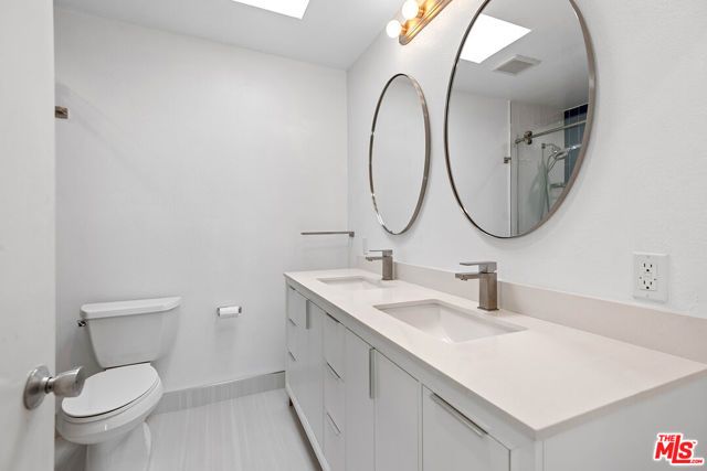1340 S Beverly Glen Boulevard 313, Los Angeles, CA 90024