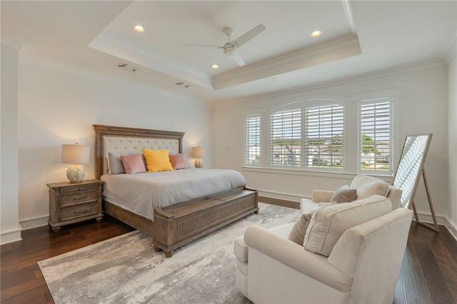 210 Tarrow Street, College Station, TX 77840