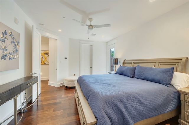 210 Tarrow Street, College Station, TX 77840