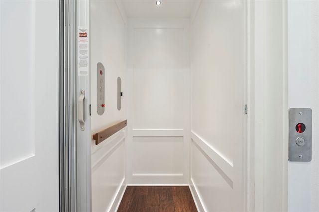 210 Tarrow Street, College Station, TX 77840